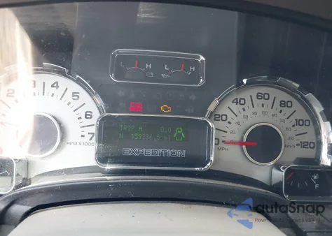 2013 Ford Expedition Limited z USA, uszkodzony, nr VIN 1FMJU1K59DEF30446